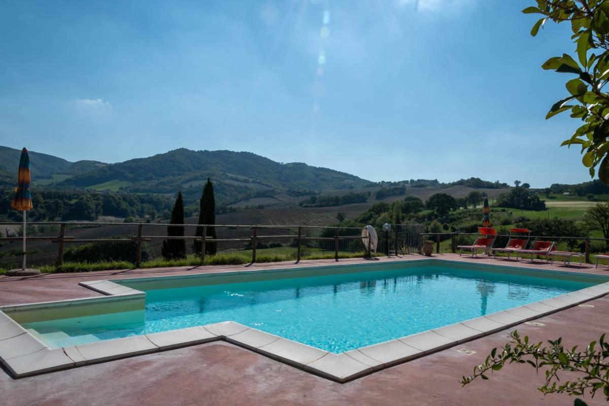 Agriturismo Dai Mori Isola del Piano Luaran gambar